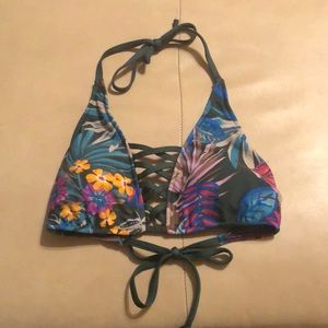 Shade & Shore bikini top
